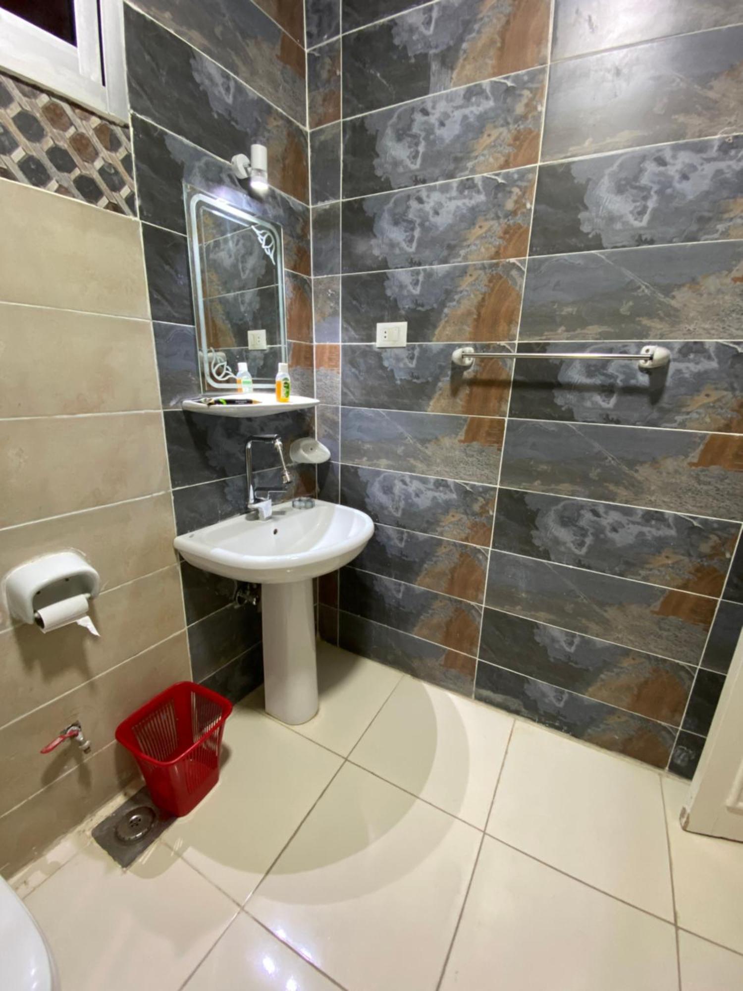 Luxor Nile View Duplex Apartment Buitenkant foto